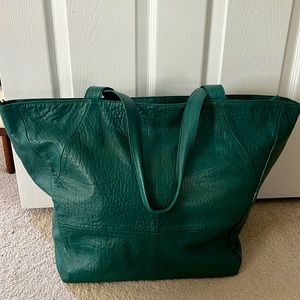 Spacious and chic, rich green leather Anthropologie Marta tote bag!